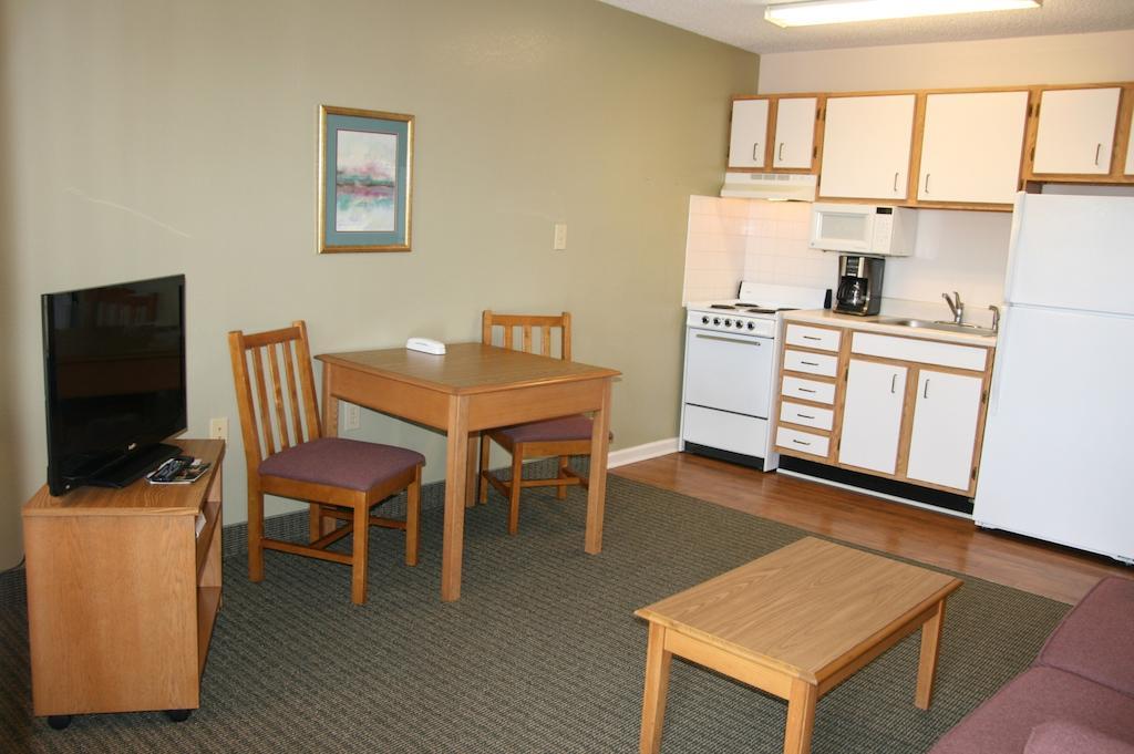 Affordable Suites Gastonia Δωμάτιο φωτογραφία